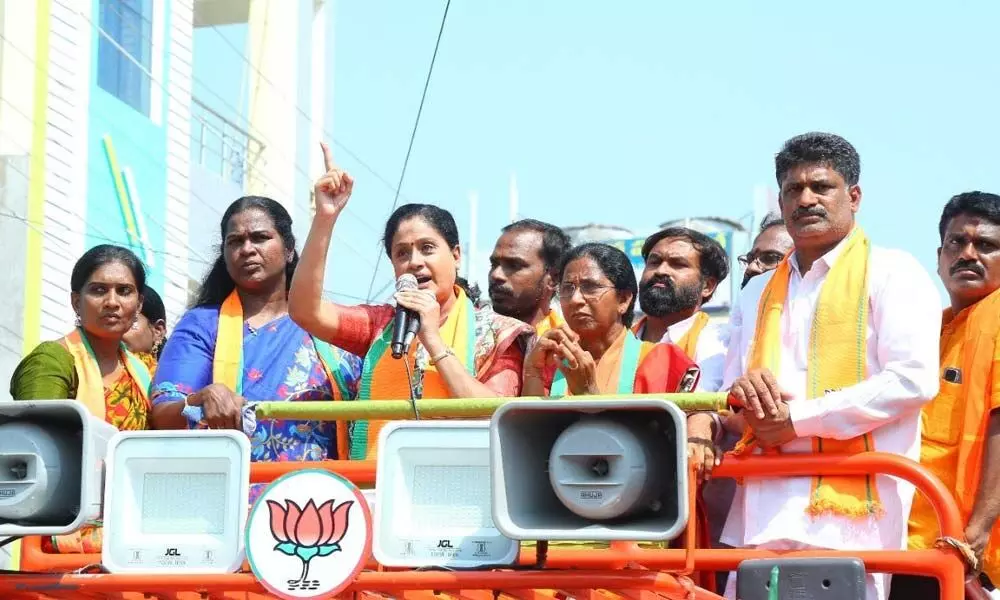 BJP leader Vijayashanti during election campaign in Huzurabad town on Thursday