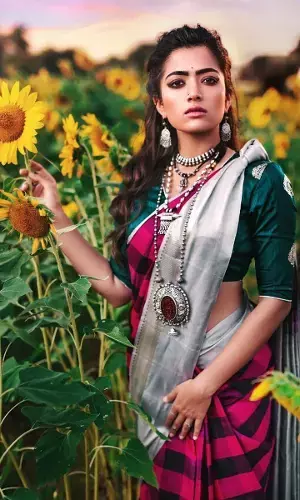 Latest Pics Of Rashmika Mandanna Will Definitely Make You Go Awww…