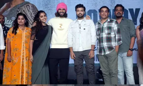 Preme Aakasamaithe song from Rowdy Boys released by Vijay Deverakonda