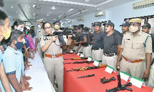 Police conduct Open House for students, public