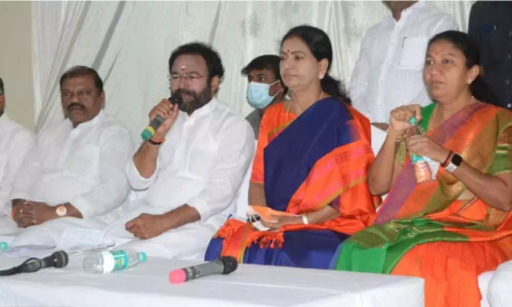 Union Minister of Culture and Tourism G Kishan Reddy addressing a press conference in Hanumakonda on Saturday