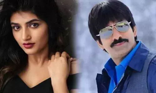 Pelli SandaD actress Sreeleela & Raviteja