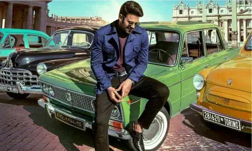 Prabhas impresses as Vikramaditya in Radhe Shyam