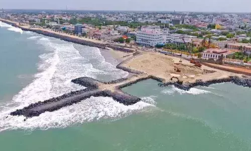 Beach on northern side of Pondy