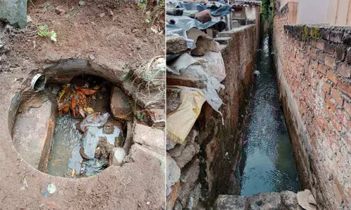 Vasavi Enclave bugged by open nala, narrow roads