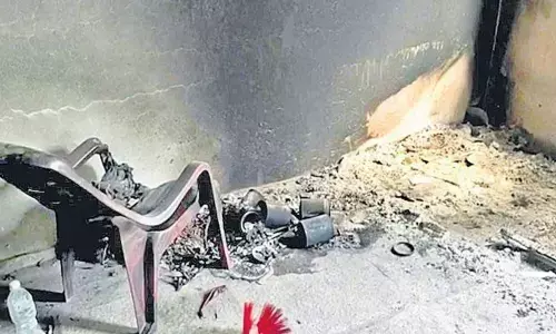 Delivery boy sets womans house on fire for rejecting love