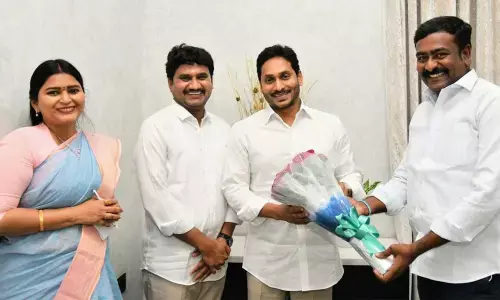 Singanamala MLA A Jonnalagadda Padmavathi and Aluri Sambasiva Reddy thanking Chief Minister Y S Jagan Mohan Reddy for sanctioning lift irrigation scheme for the drought-stricken village Putluru, at Tadepalli on Wednesday.