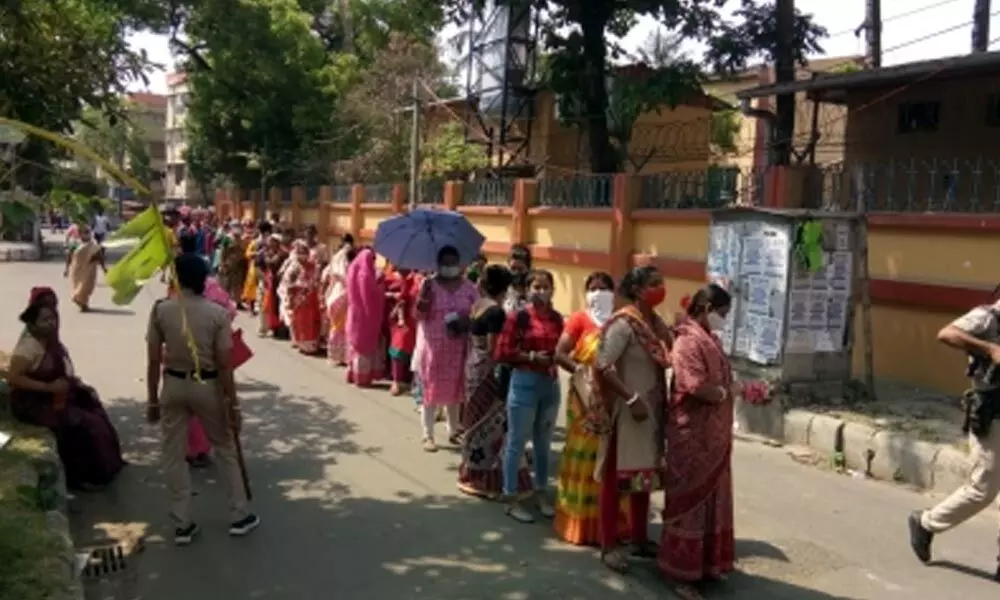 Bengal bypolls continue peacefully