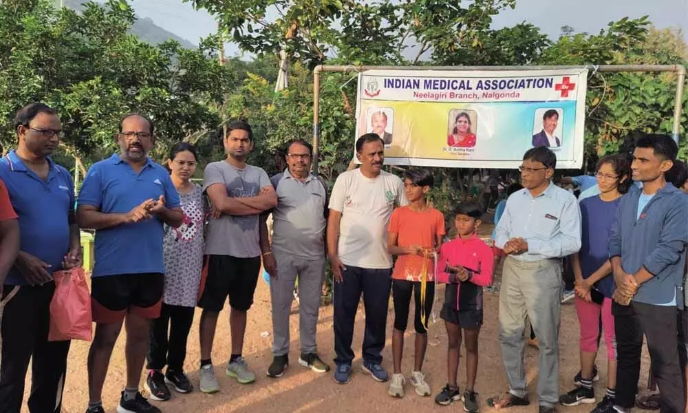 Dr Pulla Rao and others during the felicitation programme of Sahasra in Nalgonda on Wednesday