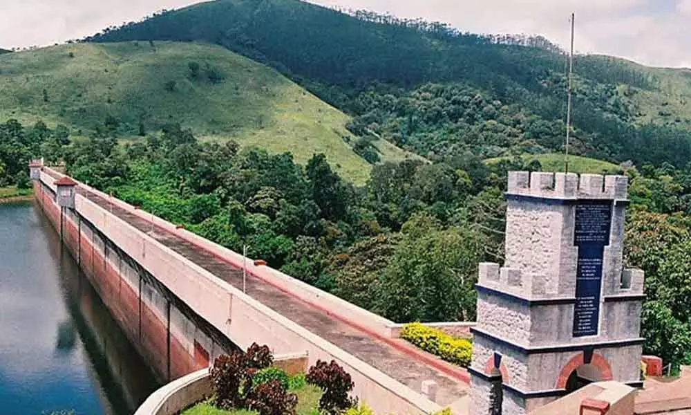The eight shutters of the Mullaperiyar dam were raised by 60 centimeters by Tamil Nadu. (File)