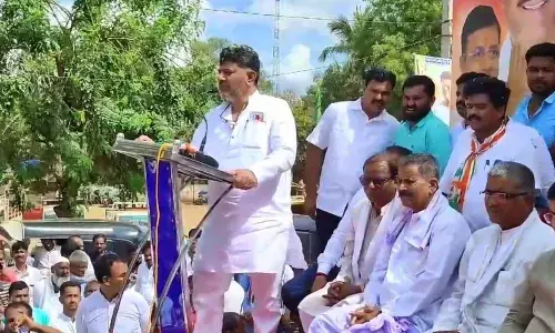 KPCC chief DK Shivakumar demands fuel price reduction by Rs 25