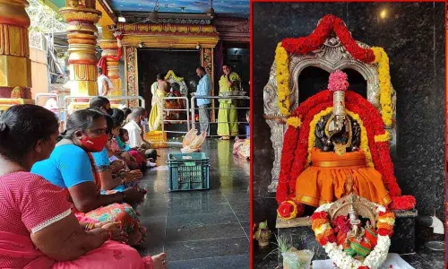 This Ganesh likes bellam a lot!