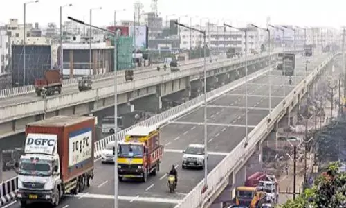 Trial run of  second flyover at Vijayawada Benz Circle completed successfully