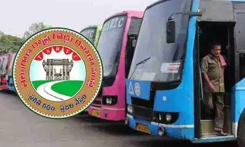 TSRTC staff seek union polls as 2-year ban nears end