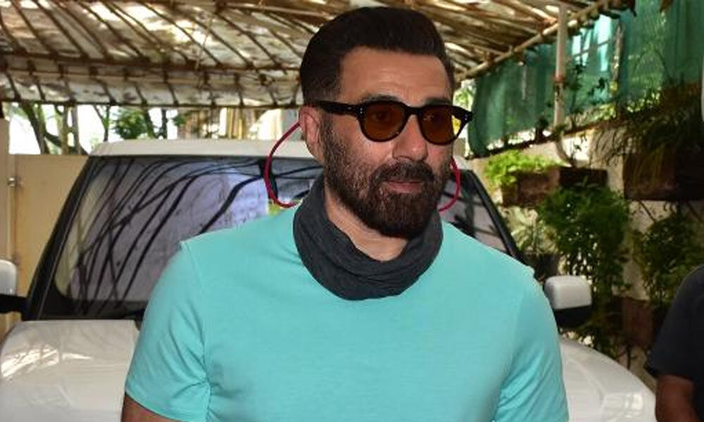 Sunny Deol Is All Set To Play A Retired Police Officer Role In The Remake  Of The Malayalam Film 'Joseph'