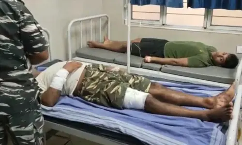 Four Jawans of CRPF battalion died in Chatisgaragh