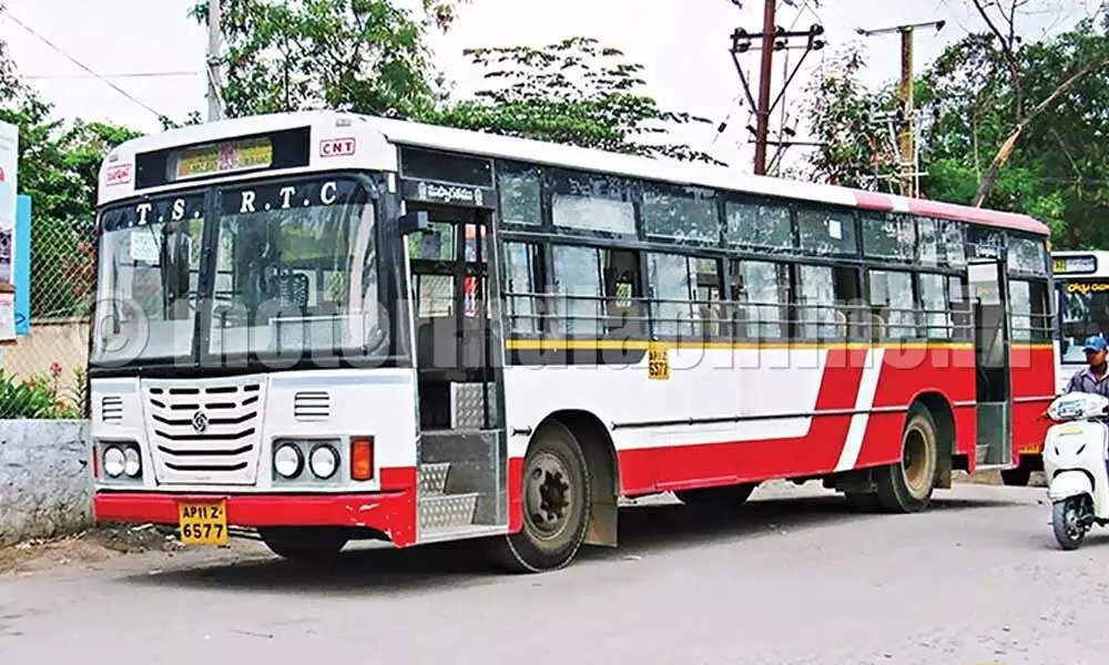 TSRTC to run buses from 4 am in Hyderabad
