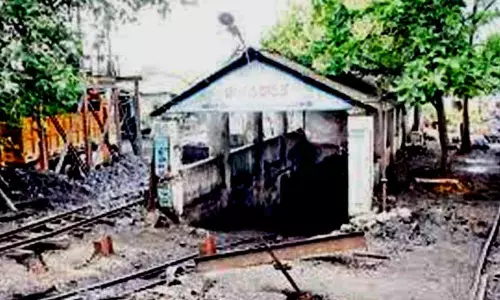 Four die after roof of mine collapses in Singareni