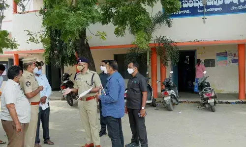 Guntur urban SP  K Arif Hafeez visiting the polling booth to be  set up at Pedakakani in Guntur district on Wednesday