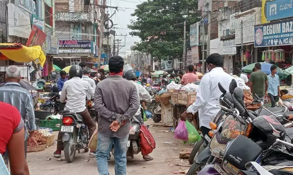 Traffic situation in Karimnagar city