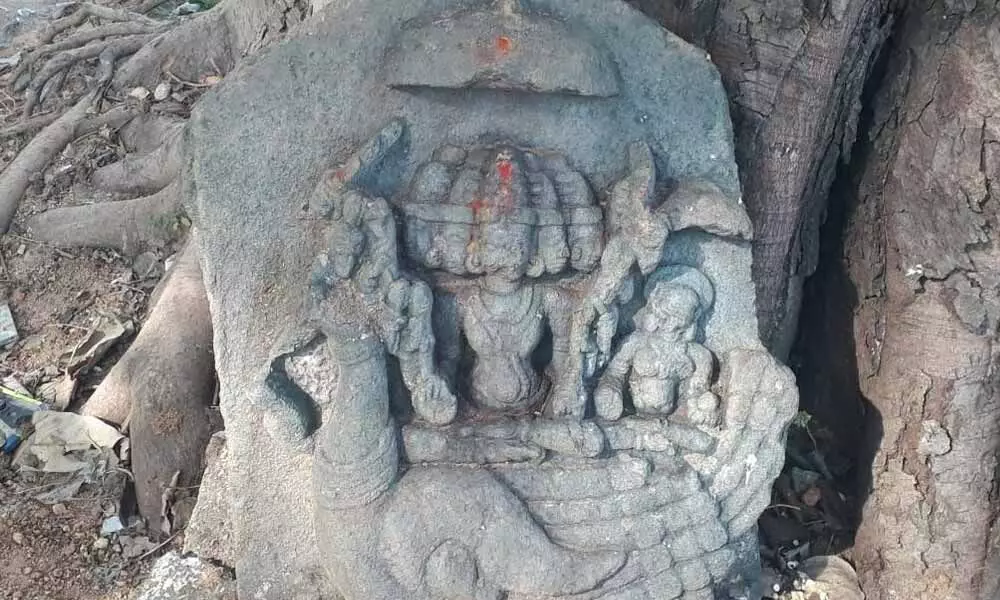 Vishwakarma statue found in Kurnapalli village