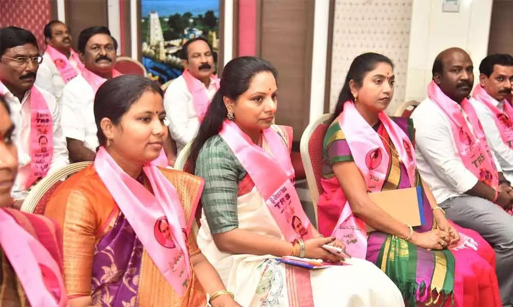 Kavitha at a TRS meeting