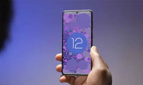 The Samsung Android 12 based One UI 4