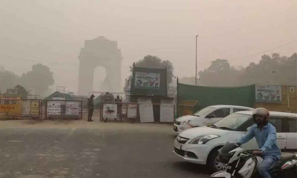 Delhi Air Quality Remains In Very Poor Category Aqi At 379 8605