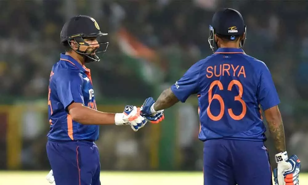 India beat New Zealand by five wickets to go 1-0 up in three-match T20I series