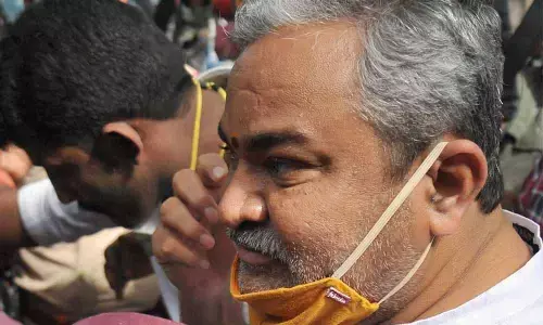 ACB files FIR against 3 for bribing conman Yuvaraj Swamy