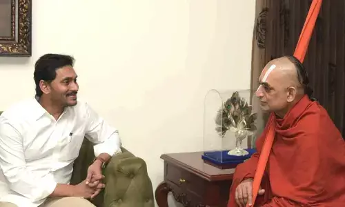 YS Jagan Mohan Reddy and Tridandi Chinna Jeeyar Swamy