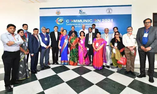 Governor lays stress on effective communication in healthcare