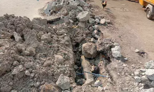 Dug-up roads add to commuting woes of Old City residents