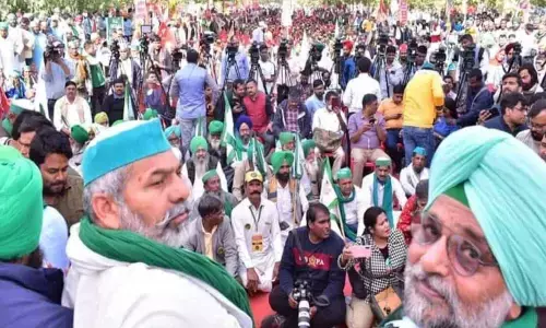 Kisan Maha Panchayat firm on demands, to continue protests