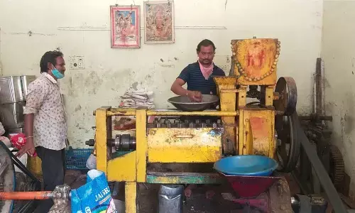 A motorised oil mill in Hanumakonda 	Photo: G Shyam Kumar