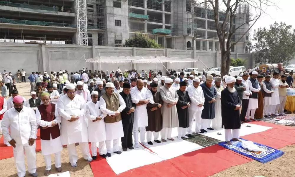Stone laid for mosques at new secretariat complex