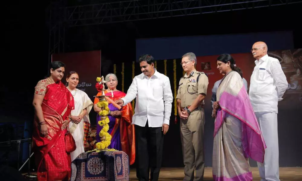 Paramparaa dance league to promote ancient dance forms and Kuchipudi & Bharatnatyam dancers