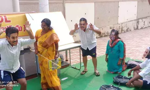 TDP members of Mahila wing staging a novel protest in Visakhapatnam on Sunday