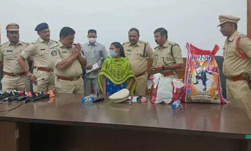 Woman Maoist surrenders