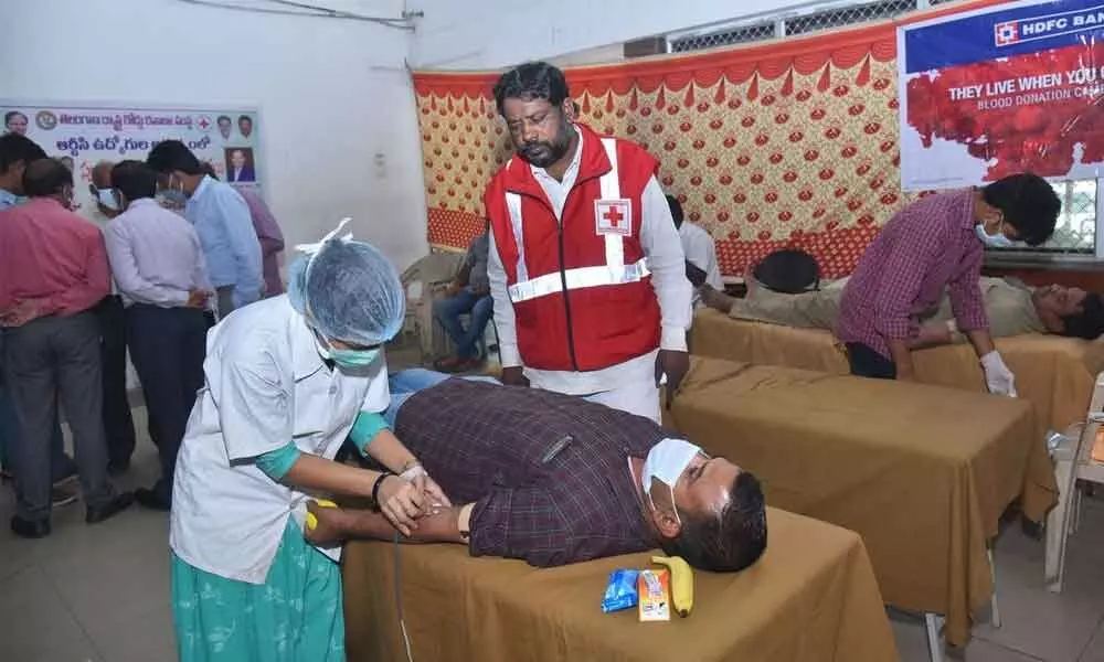 Hyderabad: RTC organises mega blood donation camp