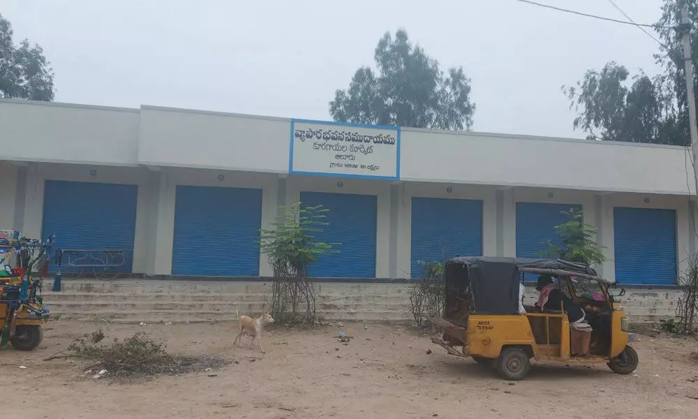 Shopping complex constructed at Santa Bazar in Alur town