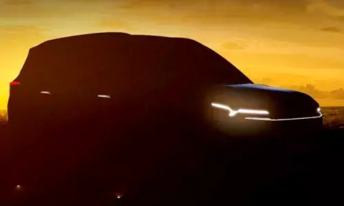 Kia Carens would be launched as a recreational vehicle.