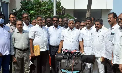 AP JAC Bandi Srinivasa Rao, AP JAC Amaravati chairman Bopparaju Venkateswarlu and  other NGO leaders address the media after meeting Chief Secretary Sameer Sharma, at the Secretariat on Wednesday