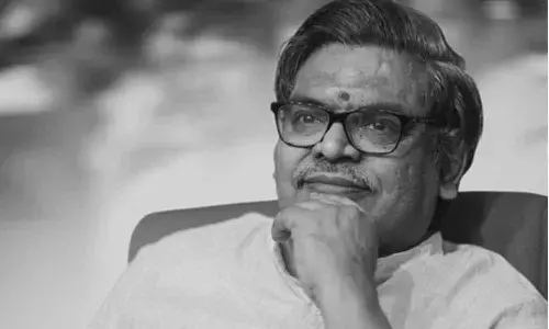 famous lyricist Sirivennela Seetharama Sastry