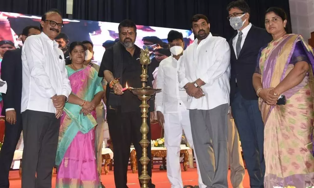 Tourism Minister M Srinivasa Rao among other dignitaries lighting a lamp at the valedictory of IndiaSkills 2021 Regional Competition – South in Visakhapatnam on Saturday