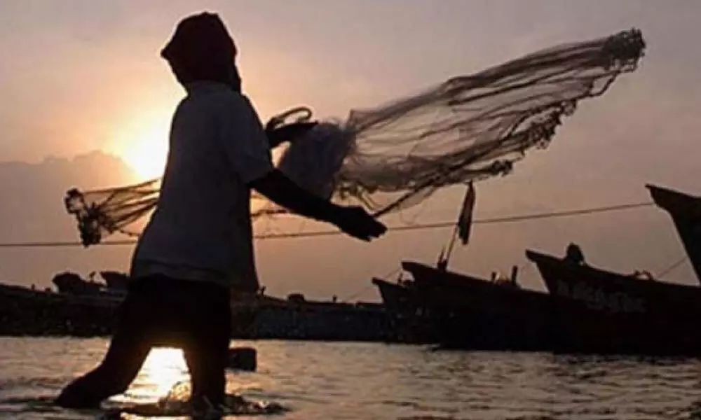 Team led by Indian envoy in Colombo visits Tamil Nadu to discuss fishing issue