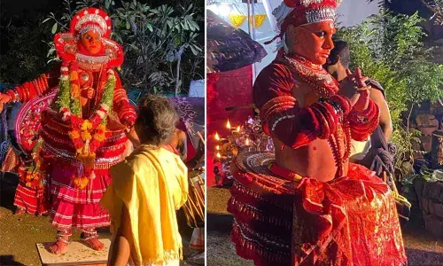 Surjit Panicker as Raktha Chamundi and Pradip Panicker as the Yogi and Pradeesh Thirithiyar as Bhavani
