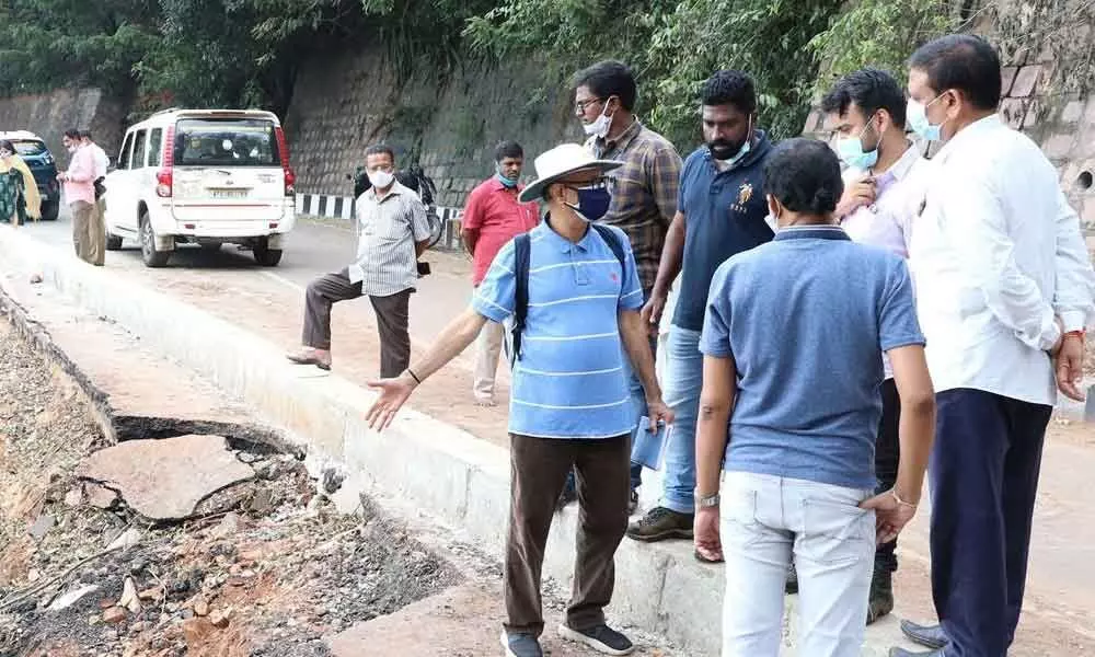 Three-member experts team from Kerala inspects damaged ghat road