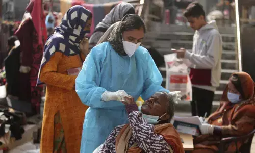 Omicron in India: What are Common Symptoms Found Among 5 Patients