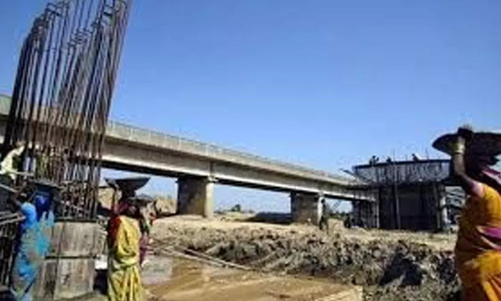Infra projects’ cost overrun at Rs 14.9-k crore